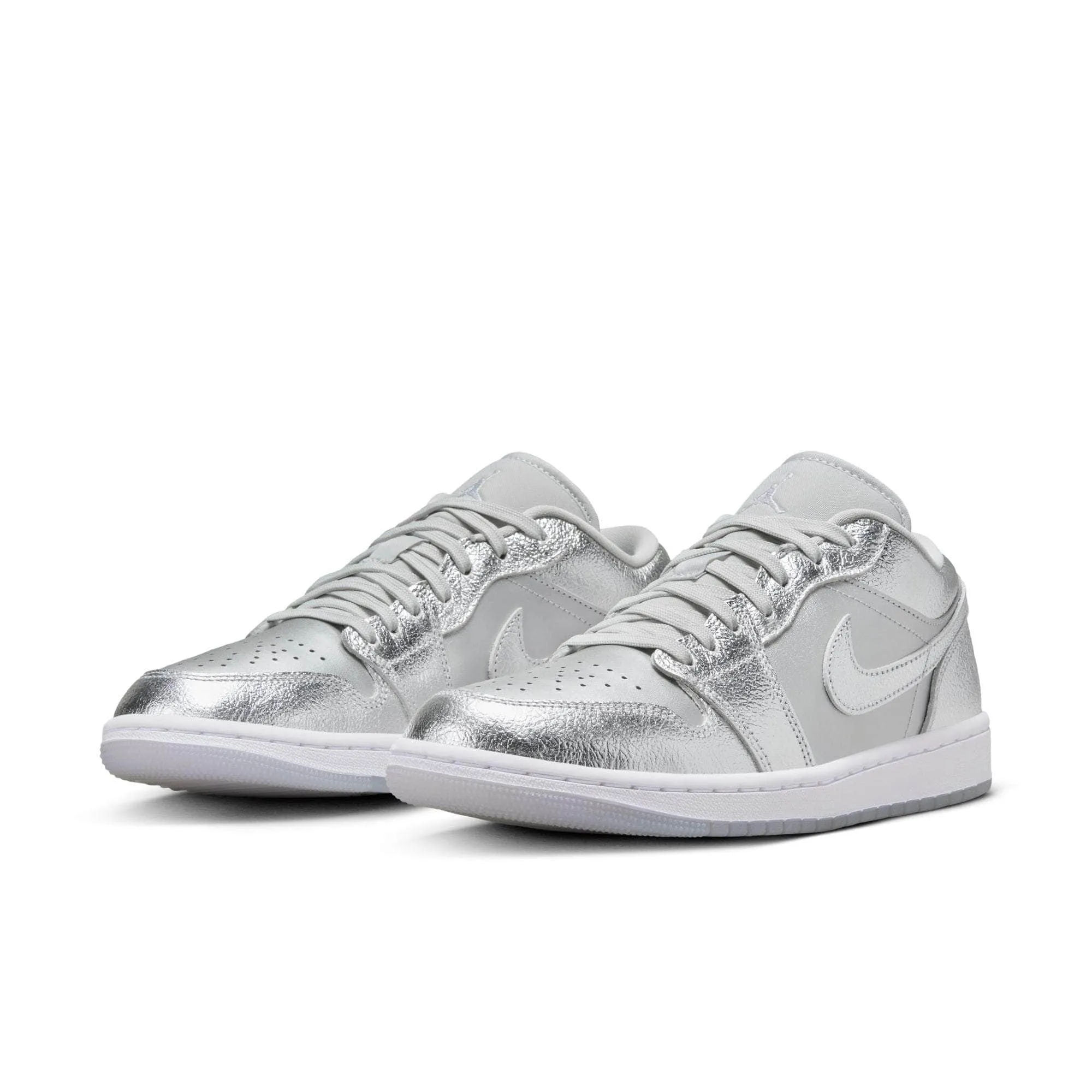 Air Jordan 1 Low "Metallic Silver" - Women's