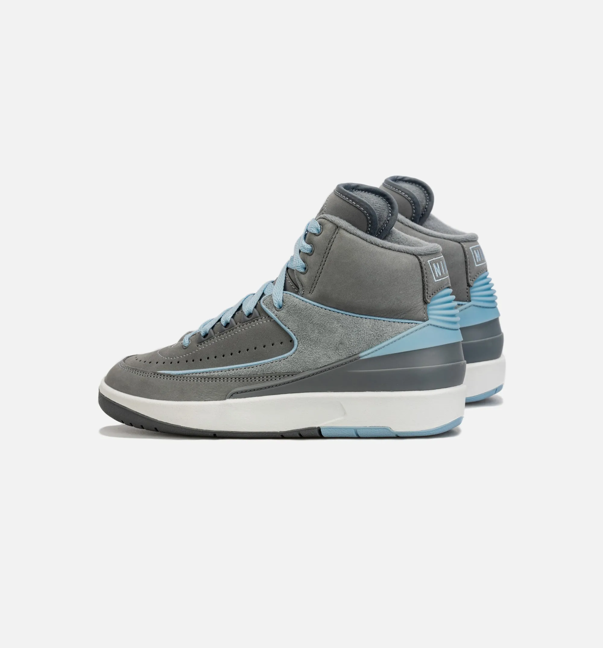 Air Jordan 2 Retro Cool Grey Womens Lifestyle Shoe - Grey/Blue