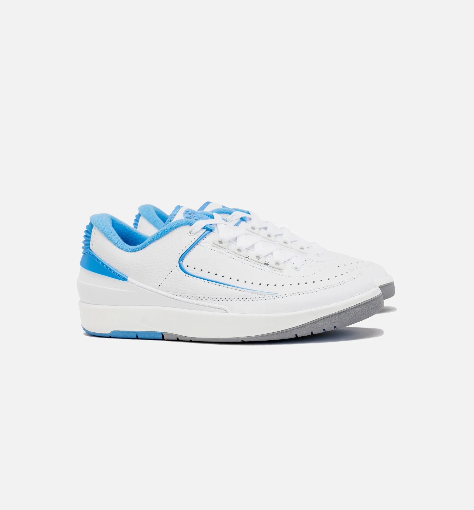 Air Jordan 2 Retro Low University Blue Mens Lifestyle Shoe - White/Blue