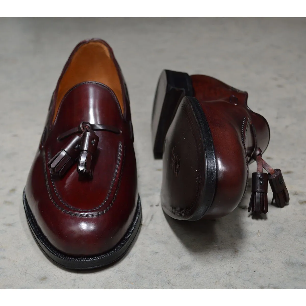 Berwick 1707 Premium Grade Cordovan Tasselled loafer (8491) -Red Brown