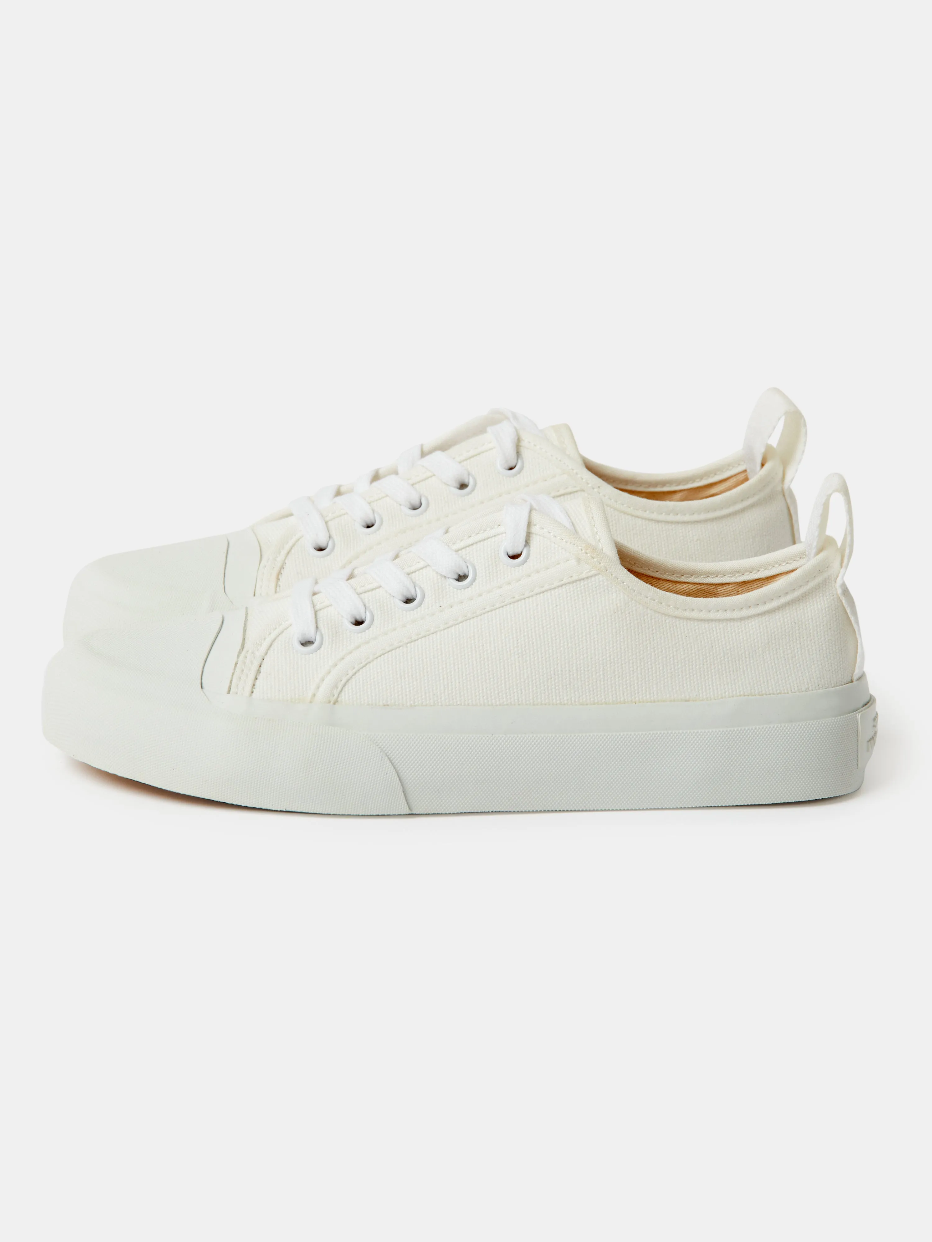 Byrd Canvas Shoe in Cream