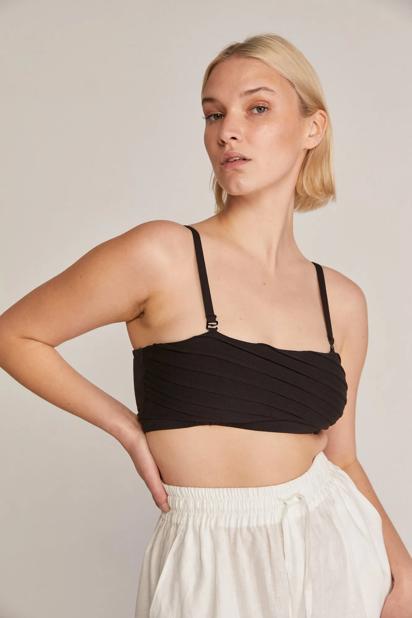 CARMEN ORGANIC COTTON STRAPLESS BRALETTE - BLACK