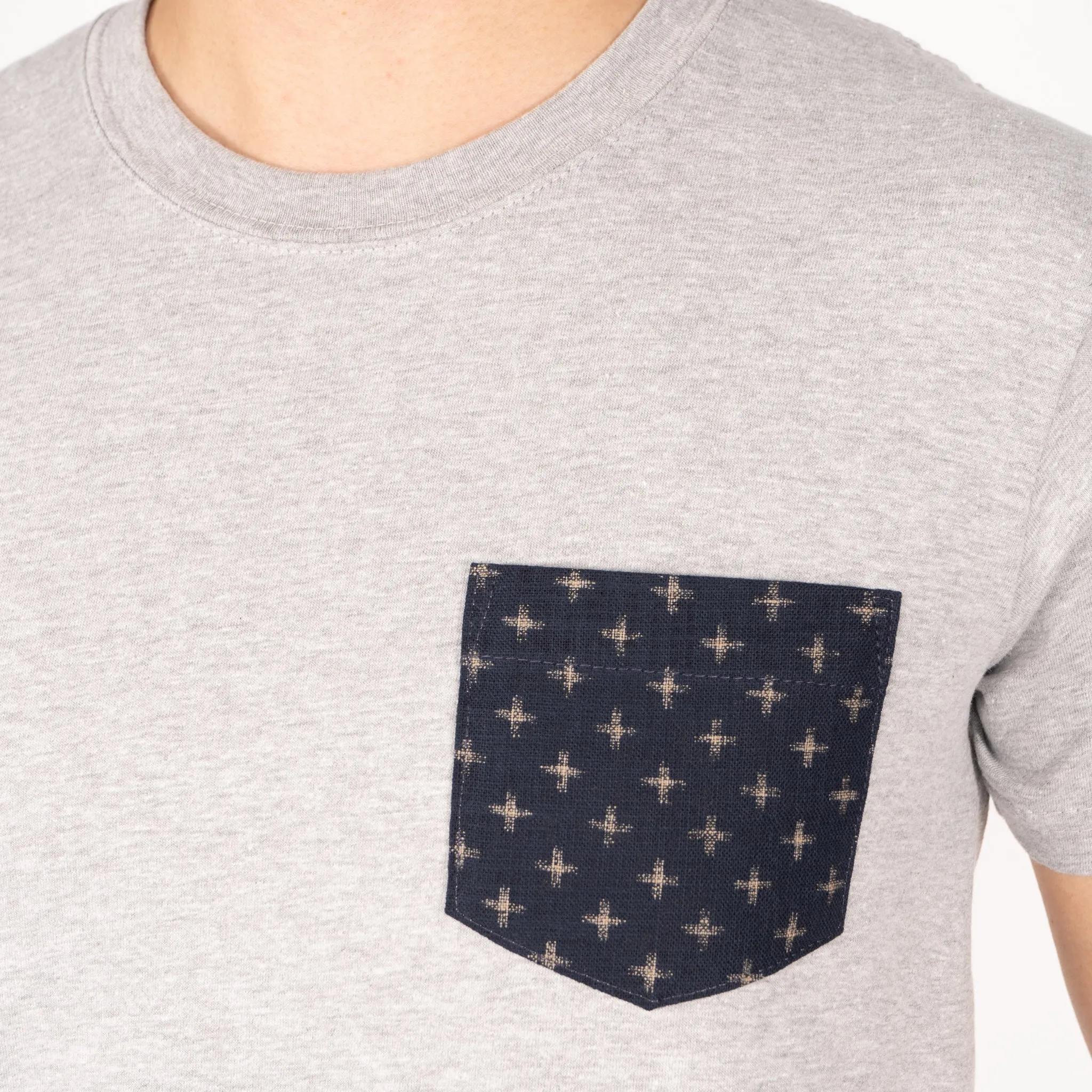 Pocket Tee - Heather Grey  - Kimono Plus