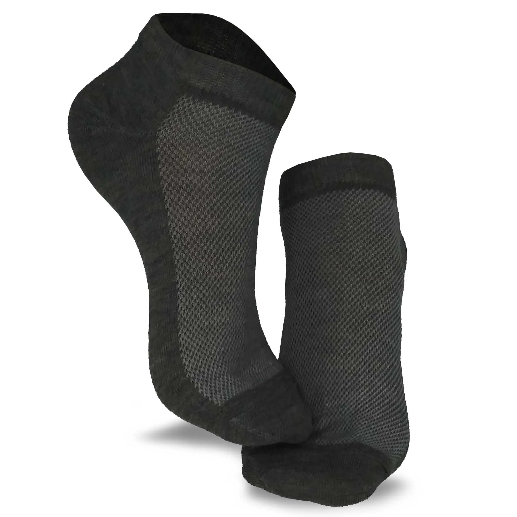 TeeHee Socks Men's Casual Polyester No Show Black, White 18-Pack (10051)